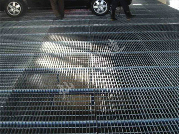 平臺(tái)鋼格柵