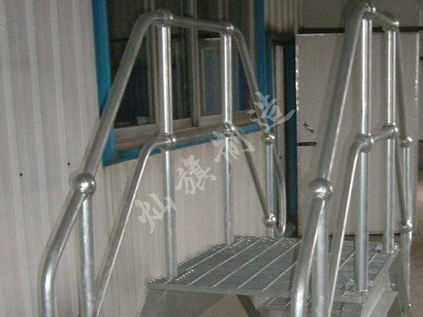 湖北作業(yè)鋼梯欄桿圖片2